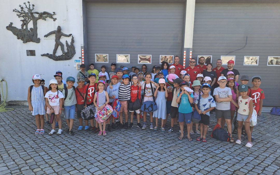 Crianças do CEPA | CLDS 5G visitam os Bombeiros de Armamar