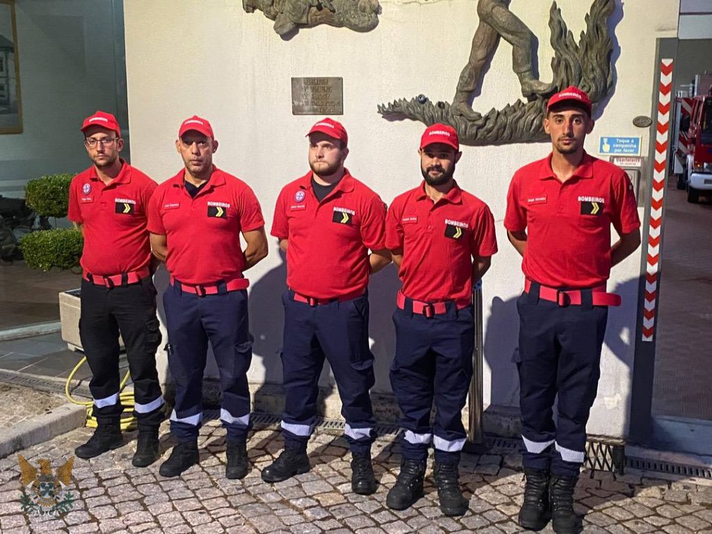 Cinco elementos do Corpo Ativo dos Bombeiros Voluntários de Armamar foram promovidos à categoria de Bombeiro de 3.ª, reforçando a capacidade operacional da corporação.