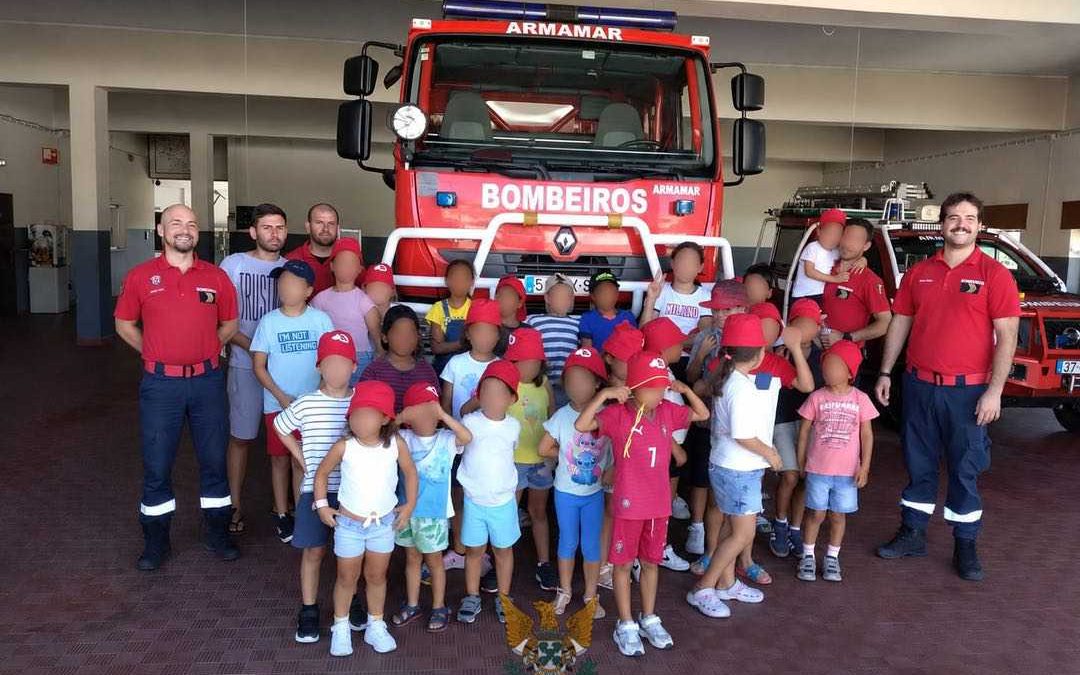 Jardim de Infância de Armamar visita os Bombeiros Voluntários de Armamar
